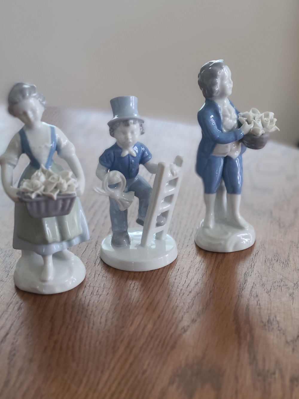 Gerold Porzellan Bavaria Figurine Set - Vintage